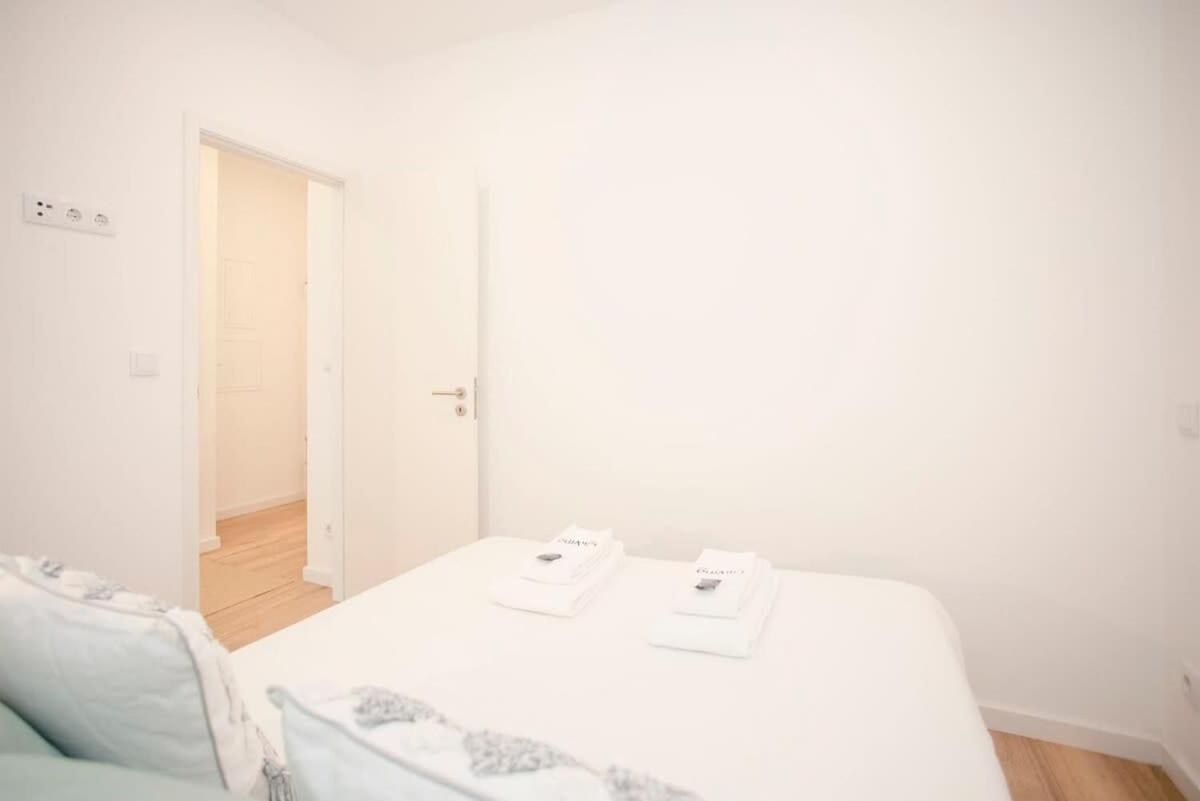 Liiiving In Porto - Urban Art Apartment ภายนอก รูปภาพ